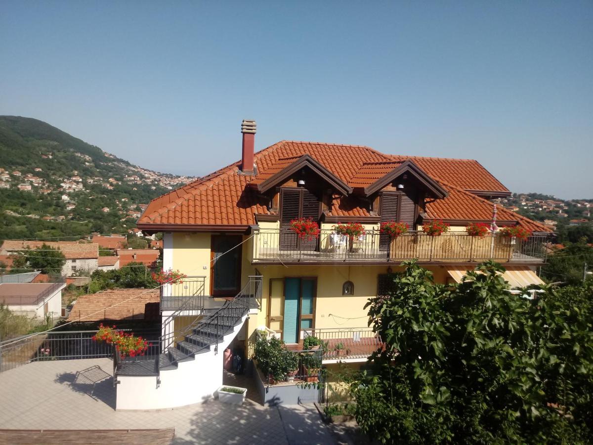 أَجيرولا B&B Kebonta المظهر الخارجي الصورة