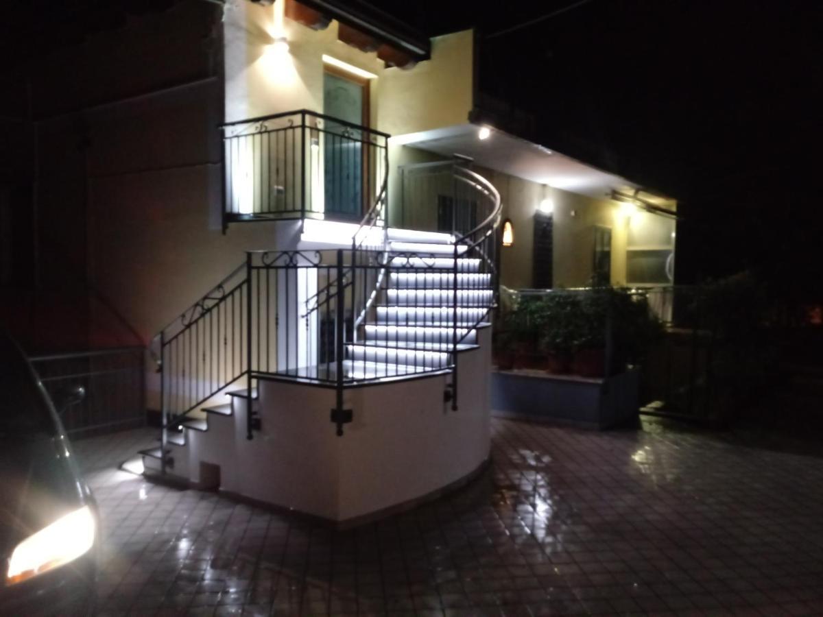أَجيرولا B&B Kebonta المظهر الخارجي الصورة